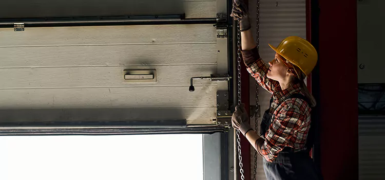 Addressing Common Garage Door Stoppage Issues in Palm City, FL